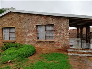 3 Bed House in Kirkwood