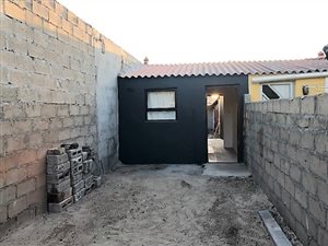 1 Bed Cluster in Mfuleni