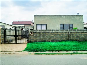 3 Bed House in Chiawelo