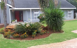 4 Bedroom House in Larrendale