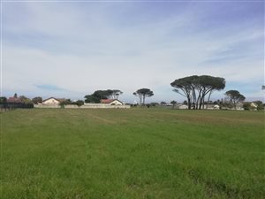 5630 m² Land available in Die Bos
