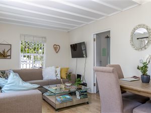 2 Bed Apartment in Harfield Village