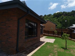 3 Bed House in Olympus