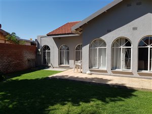3 Bed House in Lindene