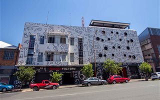 Studio apartment in City & Suburban (Maboneng)