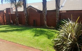2 Bedroom Simplex in Monavoni