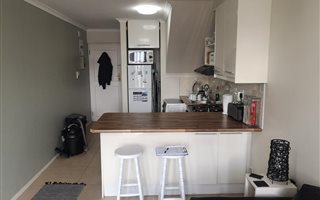 1 Bedroom Flat in Milnerton Central