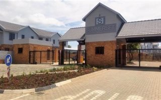 2 Bedroom Duplex in Blue Hills