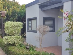 4 Bed House in Sandbaai