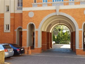 46.2299995422363 m² Office Space in Houghton Estate
