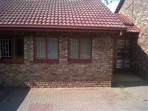 3 Bed House in Birchleigh