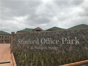 125 m² Office Space in Eco Park