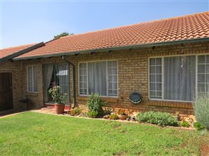 2 Bedroom Simplex in Die Wilgers