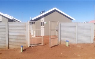 2 Bedroom House in Sky City