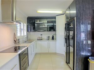 3 Bed House in Waterfall