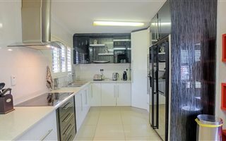 3 Bedroom House in Waterfall