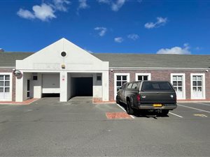 96 m² Industrial space in Milnerton
