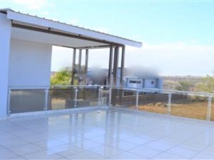 4 Bed House in Bendor