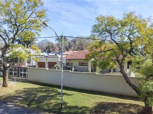 3 Bedroom House in Roosevelt Park