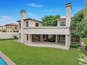 4 Bed House in Kyalami
