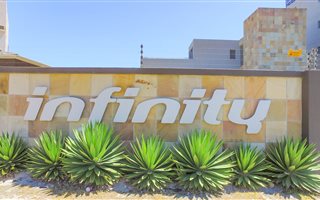 2 Bedroom Apartment in Bloubergstrand