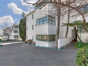 2 Bed Apartment in Dunkeld West
