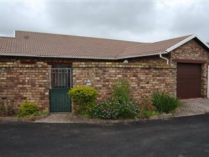 2 Bed Townhouse in Cotswold