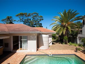 3 Bed House in Seaside Longships