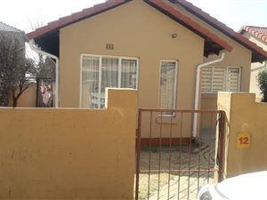 3 Bed Townhouse in Evans Park