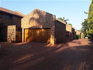 3 Bed Duplex in Hatfield