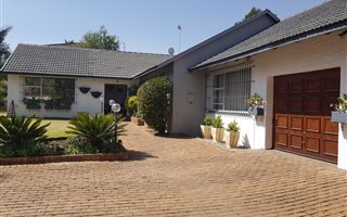 3 Bedroom House in Farrarmere
