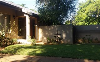 4 Bedroom House in Protea Park