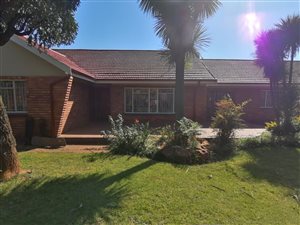 3 Bed House in Rowhill