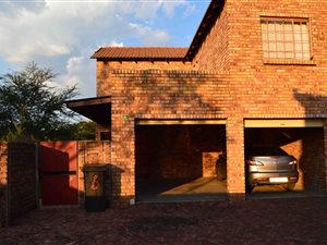 3 Bed Townhouse in Sinoville