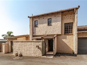 2 Bed Duplex in Pinetown Central