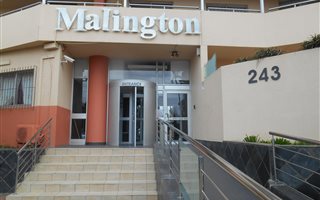 4 Bedroom Apartment in North Beach
