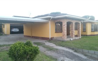 3 Bedroom House in Kwandengezi