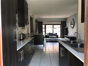 2 Bed Simplex in Pretorius Park
