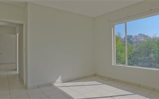 3 Bedroom Apartment in Primrose