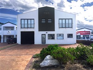 401 m² Industrial space in Pringle Bay