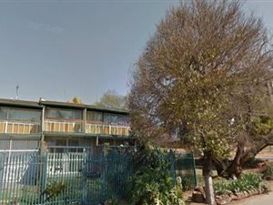 3 Bed Duplex in Lynnwood Manor