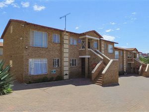 2 Bed Townhouse in Ridgeway