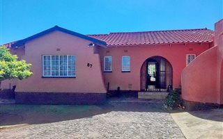 3 Bedroom House in Cresslawn