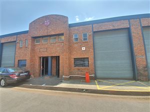 198 m² Industrial space in Brixton