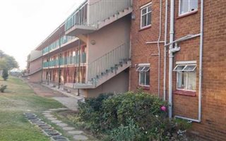 2 Bedroom Apartment in Crown Gardens