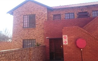 2 Bedroom Townhouse in Meyerton
