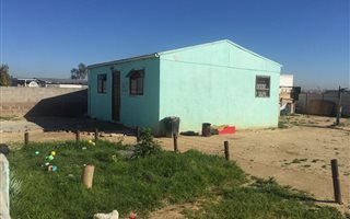 2 Bedroom House in Malibu Village