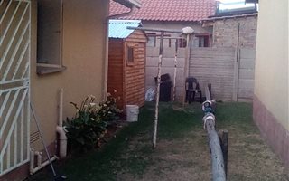 3 Bedroom Cluster in Corlett Gardens