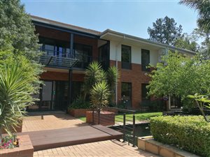 178 m² Office Space in Bryanston