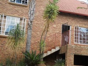 2 Bedroom Townhouse in La Montagne